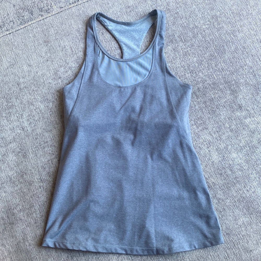 Lululemon gray tank with built in bra, fits like a 6